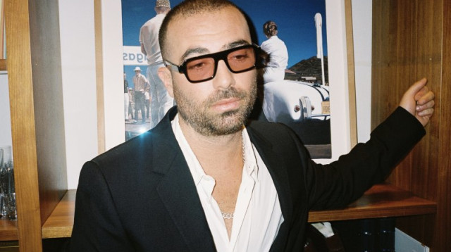 עומר אדם (צילום: סיימון אלמלם)