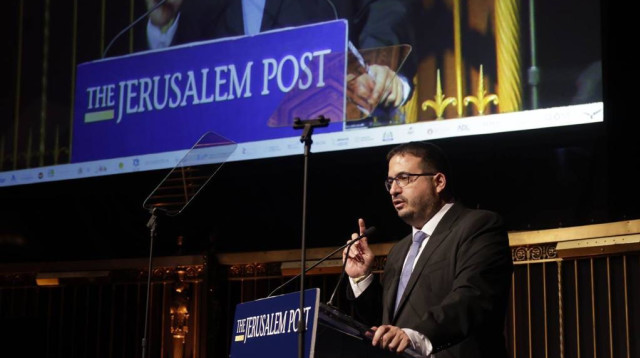 עופר ינאי בכנס הג׳רוסלם פוסט (צילום: מרק ישראל סלם)