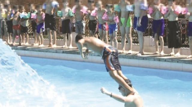 יום כיף בבריכה. חינם מילד רביעי והלאה (צילום: רויטרס)