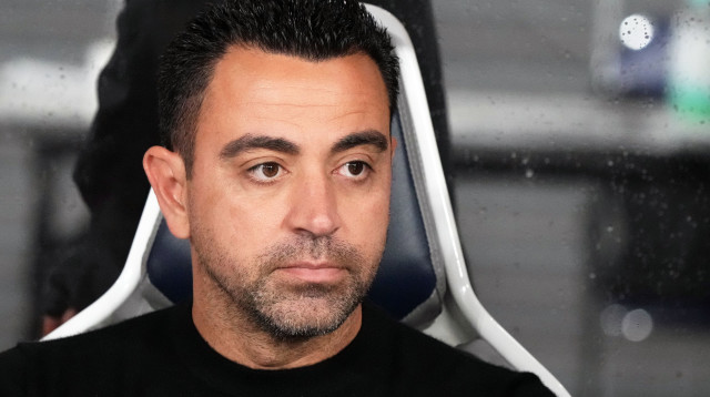 מאמן ברצלונה, צ'אבי הרננדס (צילום: GettyImages, Koji Watanabe)