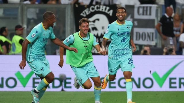 צמד ששווה הישארות. סיריל אנגונג (צילום: GettyImages)