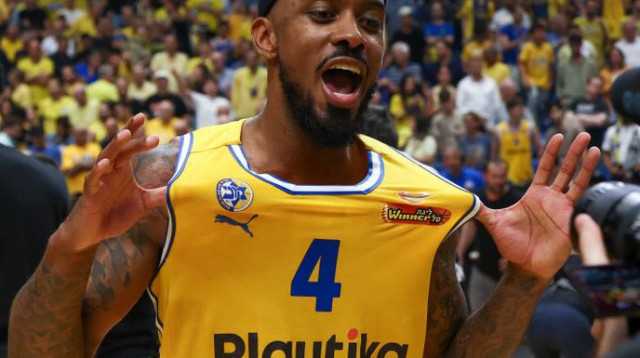 "מאוד אוהב להיות כאן". בראון (צילום: דני מרון)