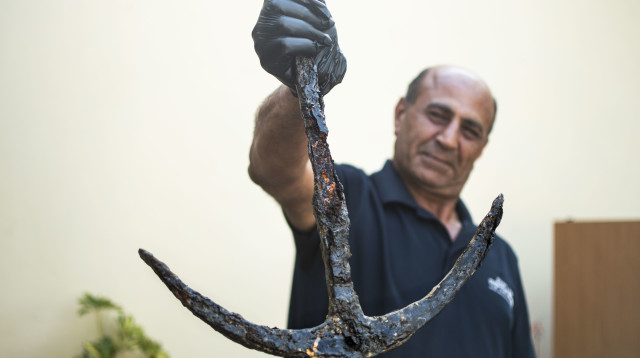 העוגן הנדיר (צילום: יולי שוורץ, רשות העתיקות)