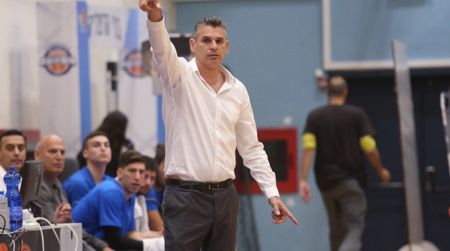 לא היסס. מיקי גורקה (צילום: קובי אליהו)