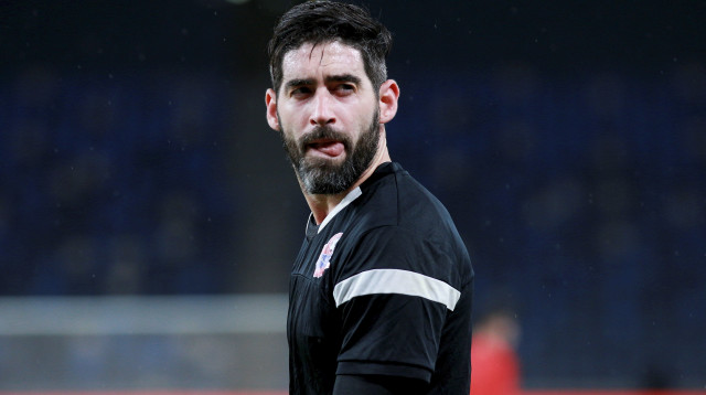 אוהד לויטה שוער הפועל חיפה בחימום (צילום: קובי אליהו)