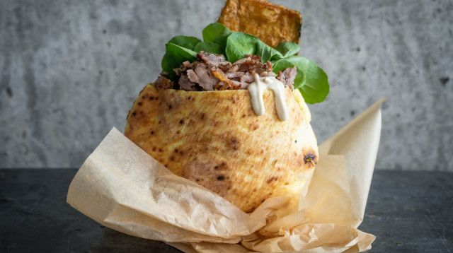 שווארמה וייסברג (צילום: אסף קרלה)