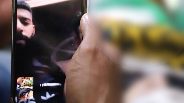 מהיב דארג'מה בשיחת טלפון מהכלא (צילום: רשתות ערביות)