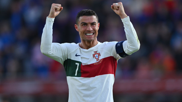 כריסטיאנו רונאלדו שחקן נבחרת פורטוגל חוגג שער (צילום: GettyImages, Will Palmer/Allstar)