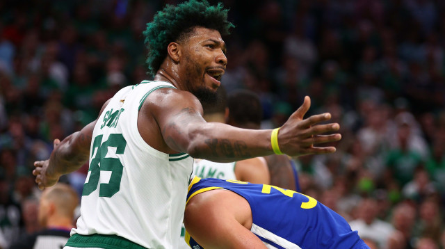 ועדיין, בוסטון יוצאת מהעונה עם ראש מורם. מרכוס סמארט (צילום: GettyImages, Elsa)