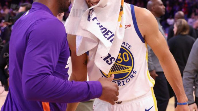 שנים הם היו יריבים, עכשיו הם יחד. כריס פול וסטפן קרי (צילום: GettyImages, Christian Petersen)