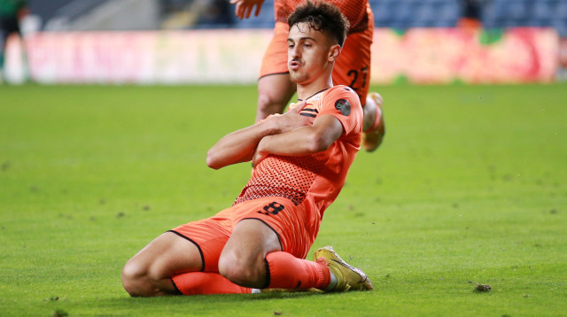 אור רויזמן שחקן סקציה נס ציונה חוגג שער (צילום: קובי אליהו)