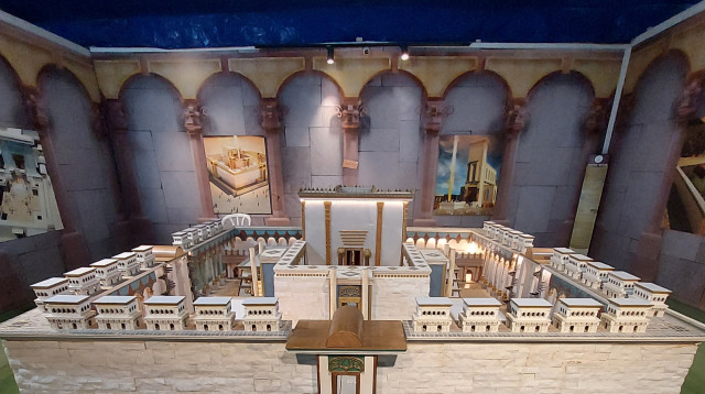 דגם בית המקדש (צילום: אופירה הלוי)