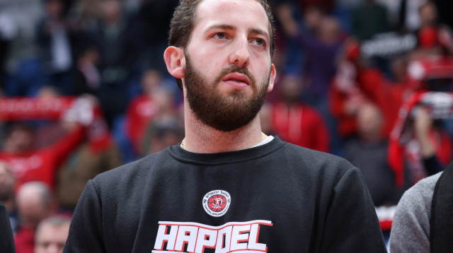 העסקה הושלמה. מתן אדלסון (צילום: דני מרון)