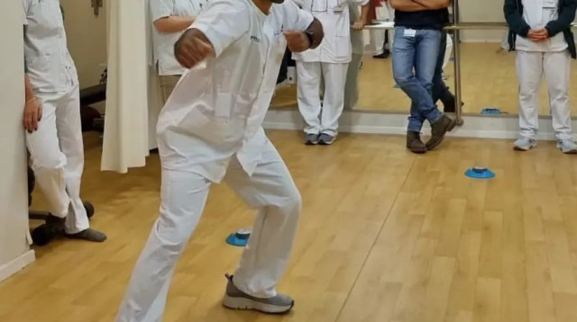 צוות המכון בישיבת בוקר. "החלטנו לשנות את כללי המשחק" (צילום: דוברות בית החולים בילינסון)