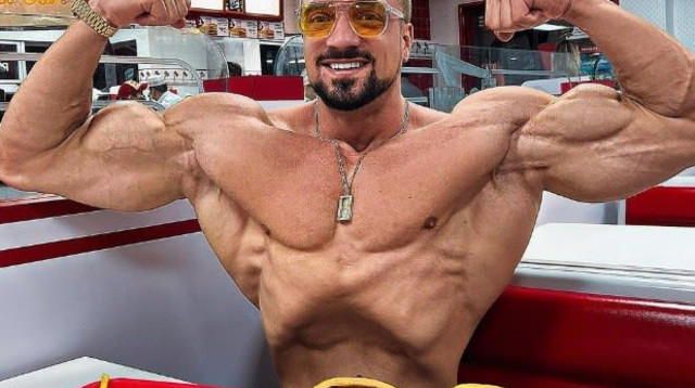 מפתח הגוף שהלך לעולמו, ג'ו לינדנר (joesthetics) (צילום: צילום מסך, דף האינסטגרם joesthetics)