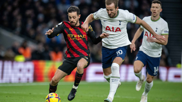 הארי קיין טוטנהאם לצד ברנרדו סילבה מנצ'סטר סיטי (צילום: GettyImages)