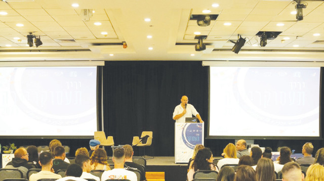 אלי כהן (צילום: שלומי צור)