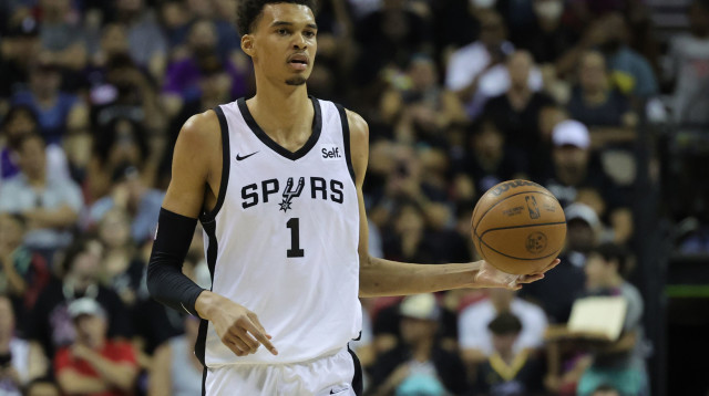 שחקן סן אנטוניו ספרס ויקטור וומבניאמה בליגת הקיץ (צילום: GettyImages, Ethan Miller)