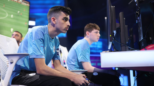 נבחרת הגיימינג של פיפ"א בריאד (צילום: פיפ"א)