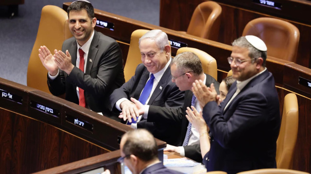 חברי הקואליציה: איתמר בן גביר, יריב לוין, בנימין נתניהו ושלמה קרעי (צילום: מרק ישראל סלם)