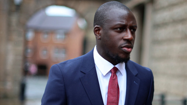 בנז'מן מנדי, מגן כדורגל (צילום: רויטרס)