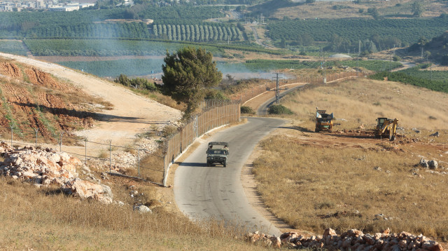 כוחות צה"ל בגבול לבנון (צילום: REUTERS/Aziz Taher)