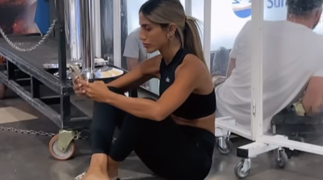 פאני בר מוחא עוכבה בשדה התעופה בטורקיה (צילום: צילום מסך אינסטגרם)