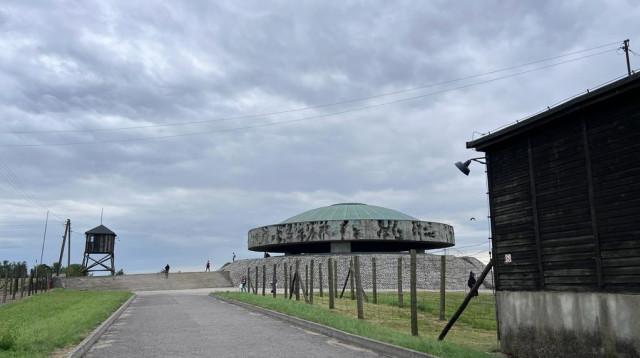 בדרך להר האפר, מיידנק (צילום: רחלי קירמה)