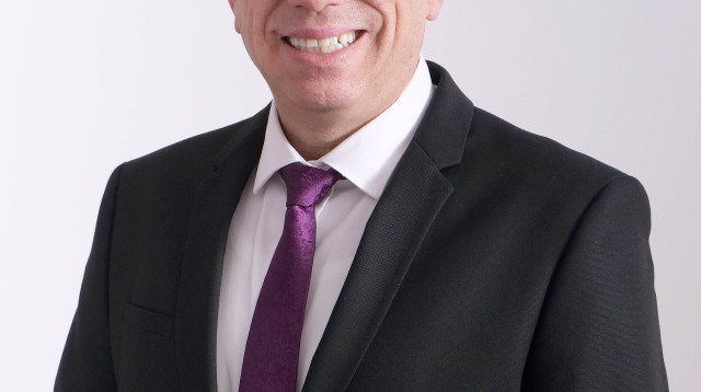 אסף בן דב  (צילום: תמר מוצפי)