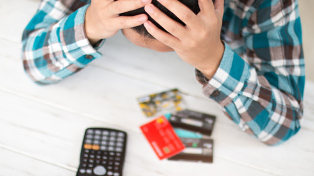איך יוצאים מבור כלכלי? (צילום: krisanapong detraphiphat gettyimages)
