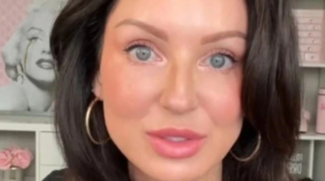 קרי סמארט, זוכה לאינספור מחמאות בזכות הקפדה על כלל טיפוח אחד (צילום: מתוך טיקטוק)