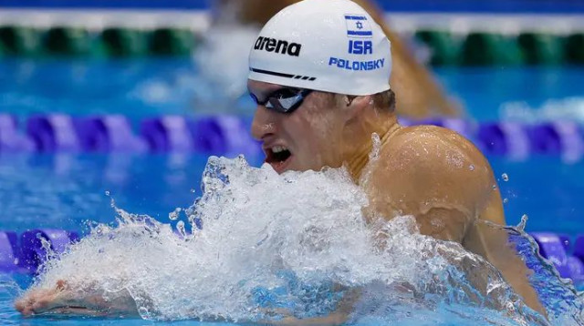 כמעט. פולונסקי (צילום: אתר רשמי, סימונה קסטרווילארי, איגוד השחייה)