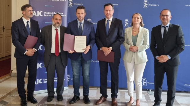 ורשה מאמצת את הגדרת האנטישמיות של IHRA (צילום: שגרירות ישראל בוורשה)