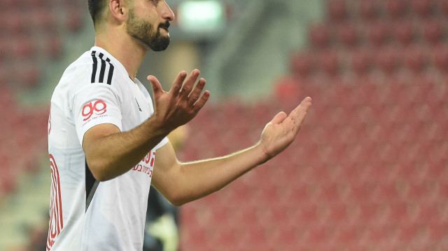 הישאם לאיוס, שחקן הפועל תל אביב (צילום: ברני ארדוב)