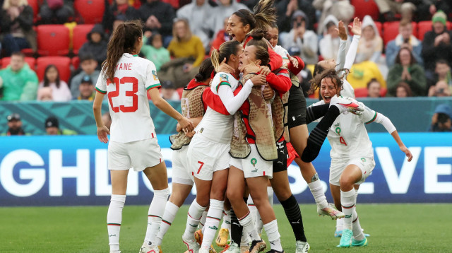 שחקניות נבחרת מרוקו חוגגות ניצחון ראשון אי פעם במונדיאל הנשים (צילום: GettyImages, Sarah Reed)