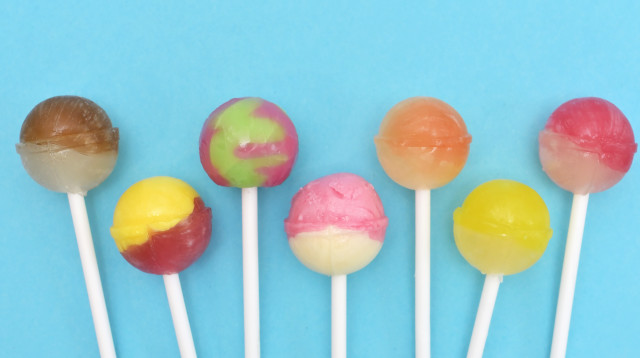 סוכריות על מקל, אילוסטרציה (צילום: אינגאימג')