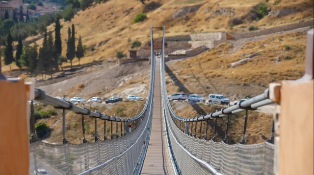 הגשר התלוי הארוך בישראל (צילום: אליהו ינאי, עיר דוד)