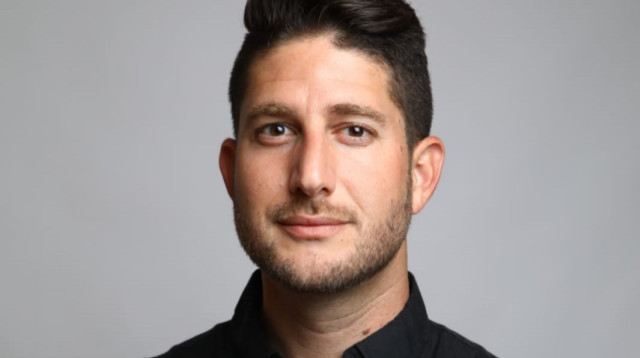 דניאל פריזנט (צילום: סלי בן ארי)