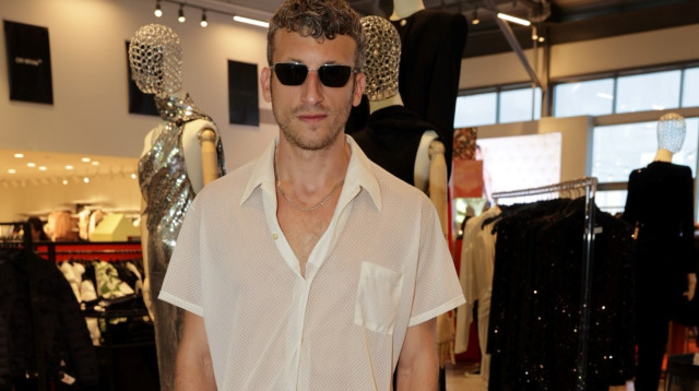 עומר פרלמן באירוע Factory 54 בנמל יפו  (צילום: רפי דלויה)