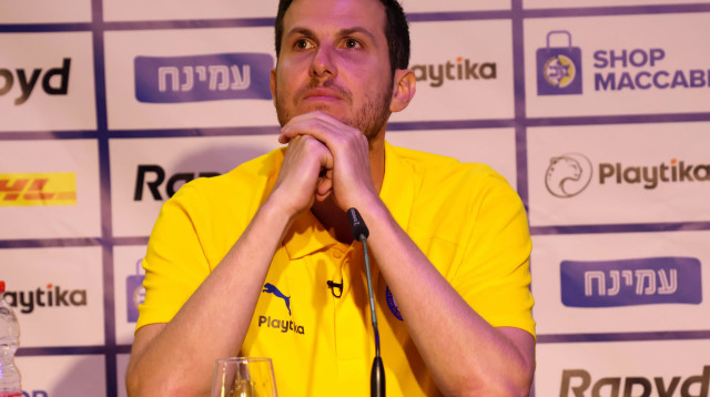 שחקן מכבי תל אביב גיא פניני מודיע על פרישה (צילום: דני מרון)