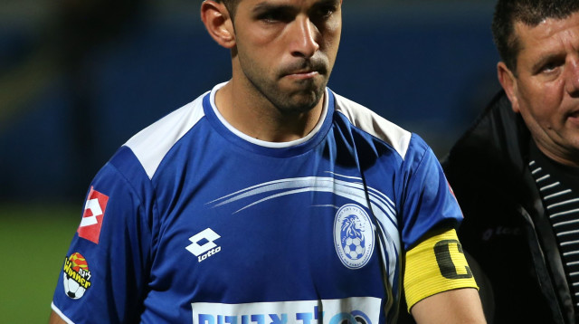 קפטן הפועל ניר רמת השרון קובי מוסא (צילום: קובי אליהו)