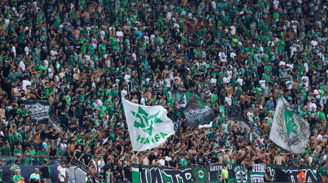 אוהדי מכבי חיפה (צילום: דני מרון)