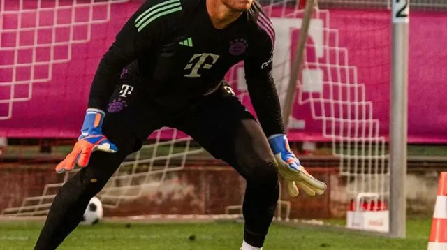 אימון ראשון. דניאל פרץ (צילום: אתר רשמי, באיירן מינכן)