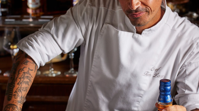 שף תום לוי  (צילום: אפיק גבאי)