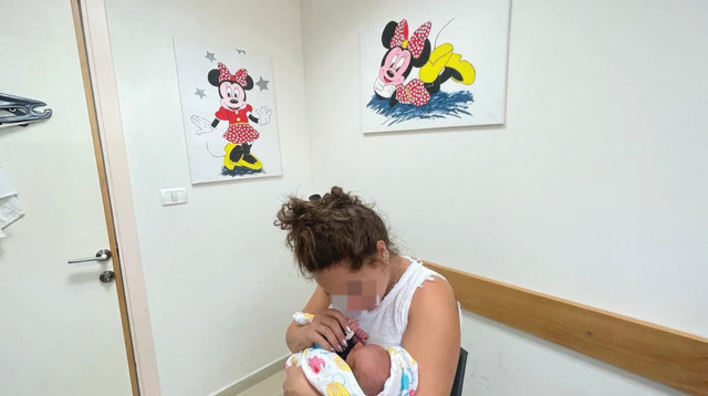 דיכאון אחרי לידה  (צילום: נאילה זיאדה)