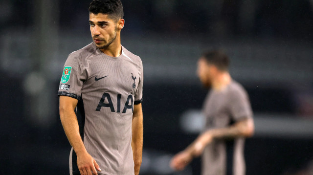 מנור סולומון שחקן טוטנהאם (צילום: רויטרס)