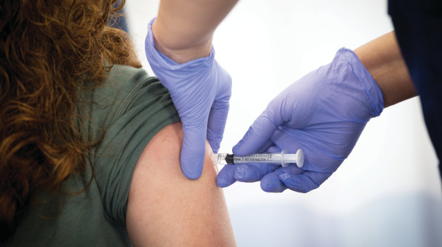 חיסון, אילוסטרציה (צילום: מרים אלסטר, פלאש 90)