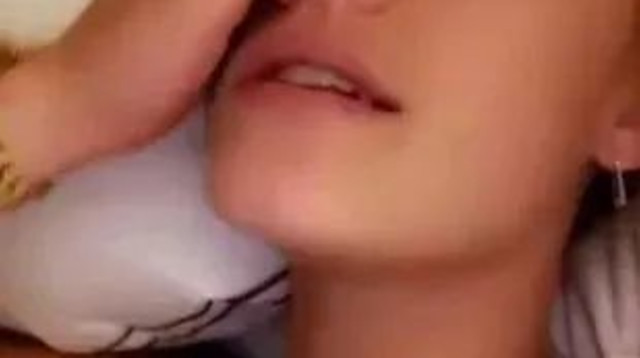 נינה אגדל (צילום: צילום מסך, הטוויטר של דילון דניס)