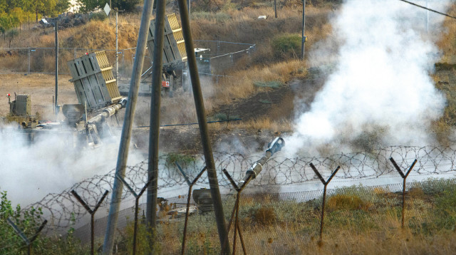 תרגיל ארטילרי סמוך לגבול לבנון (צילום: איל מרגולין, פלאש 90)