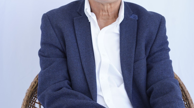 אסף דעבול  (צילום: ראובן קפוצ'ינסקי)